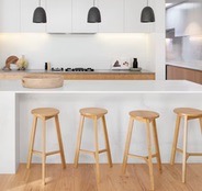 Table & Bar Stools